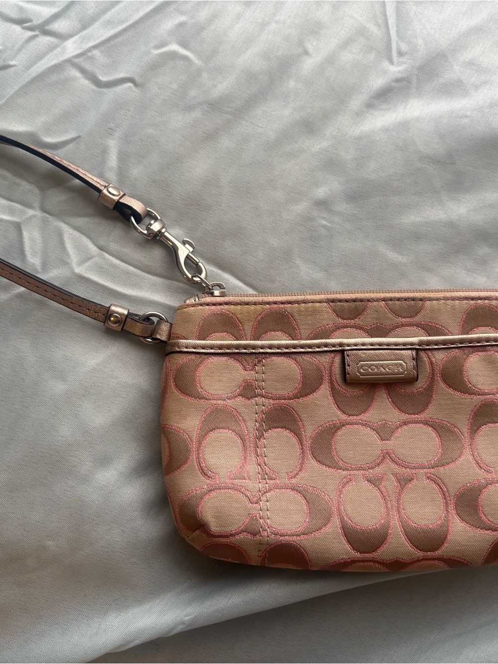 Vintage Coach Pink Beige Logo Wristlet Bag W/ Gold Wrist Strap & Silver Hardware